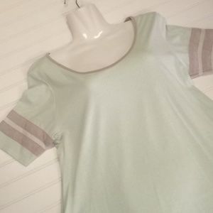 LulaRoe Contrasting Trim Perfect T Tunic Top